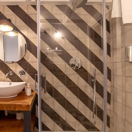 Design Flat Next Sorbillo On Tribunali St By Houseinnaples Apartment Naples